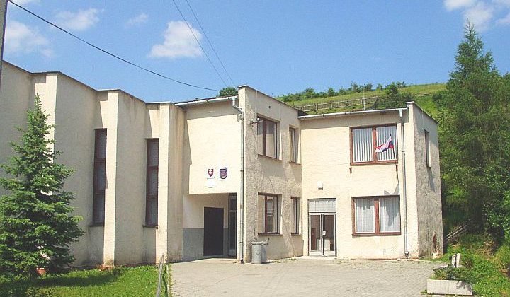 Obec a jej okolie
