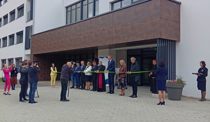 Aktuality / otvorenie Zariadenia sociálnozdravotných služieb v Bijacovciach - foto